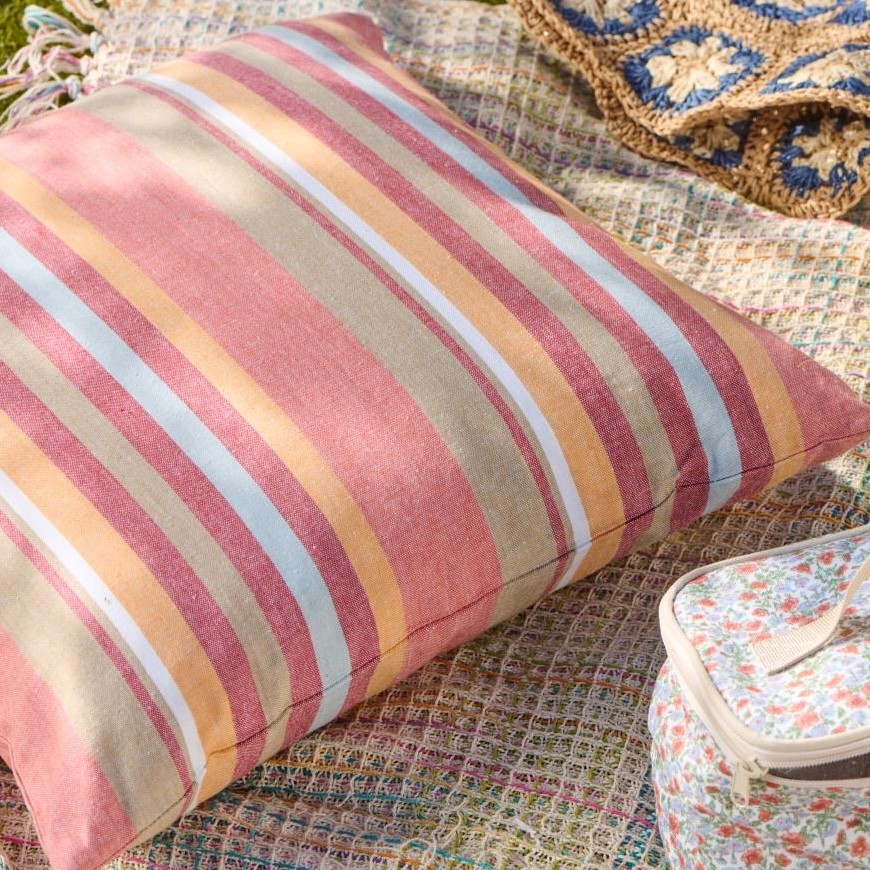 Tyynynpäällinen Moniväri